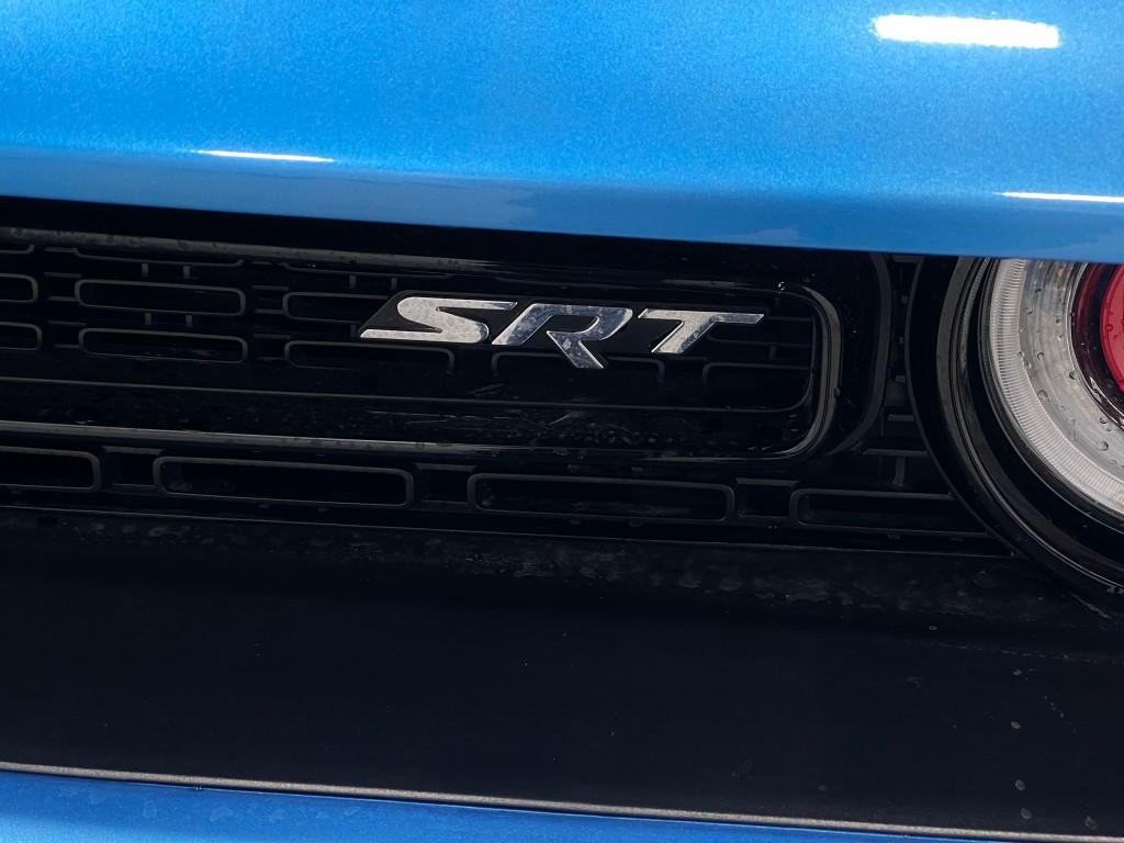 2016 Dodge Challenger Image 41