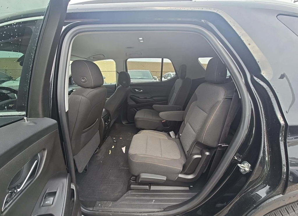 2018 Chevrolet Traverse Image 12