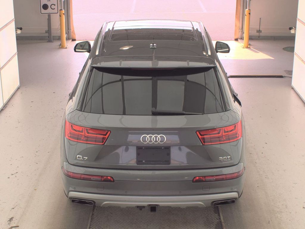2018 Audi Q7 Image 5