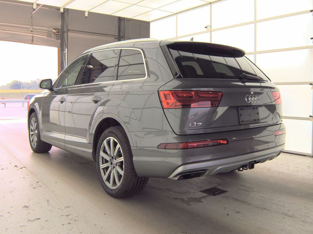 2018 Audi Q7 Image 6
