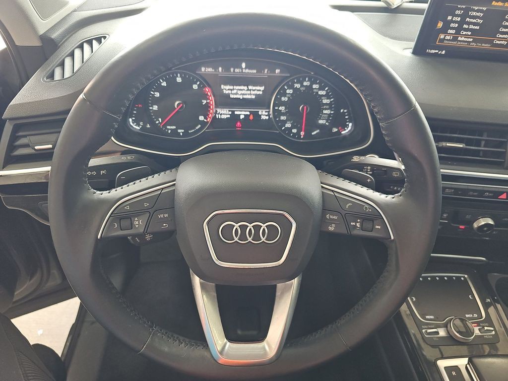 2018 Audi Q7 Image 10