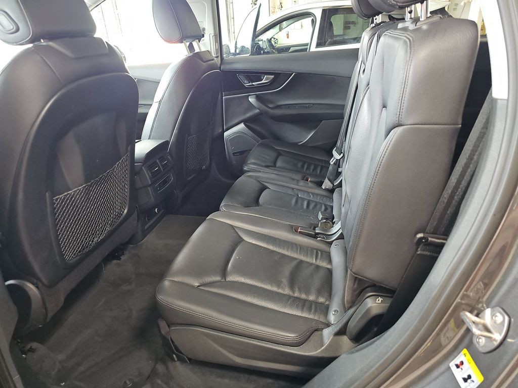 2018 Audi Q7 Image 13