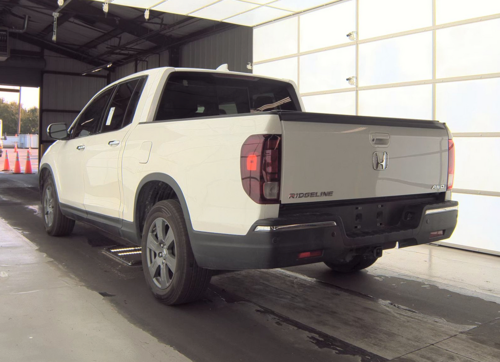 2020 Honda Ridgeline Image 6