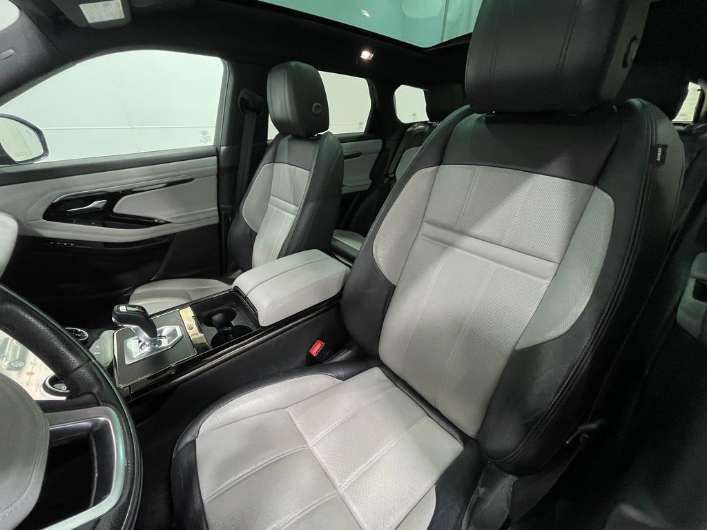 2020 Land Rover Range Rover Evoque Image 14