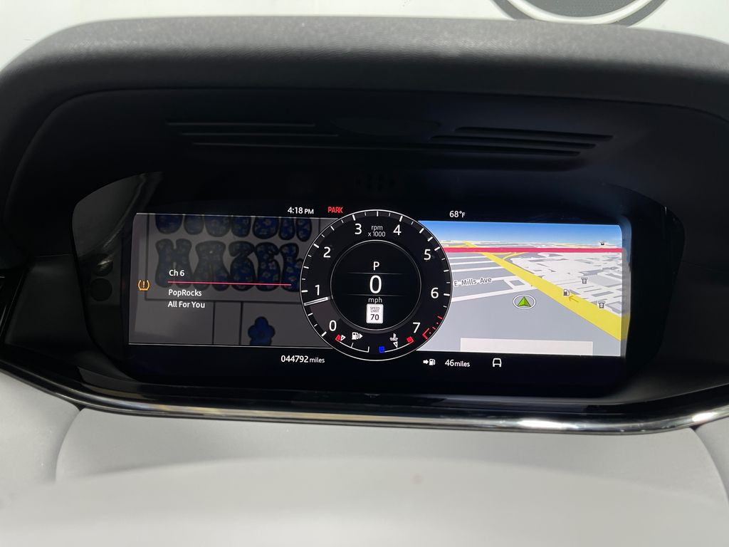 2020 Land Rover Range Rover Evoque Image 23