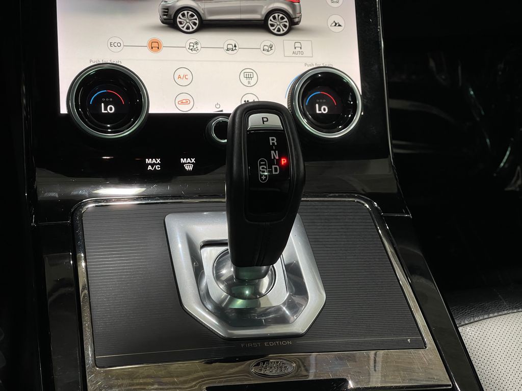 2020 Land Rover Range Rover Evoque Image 28