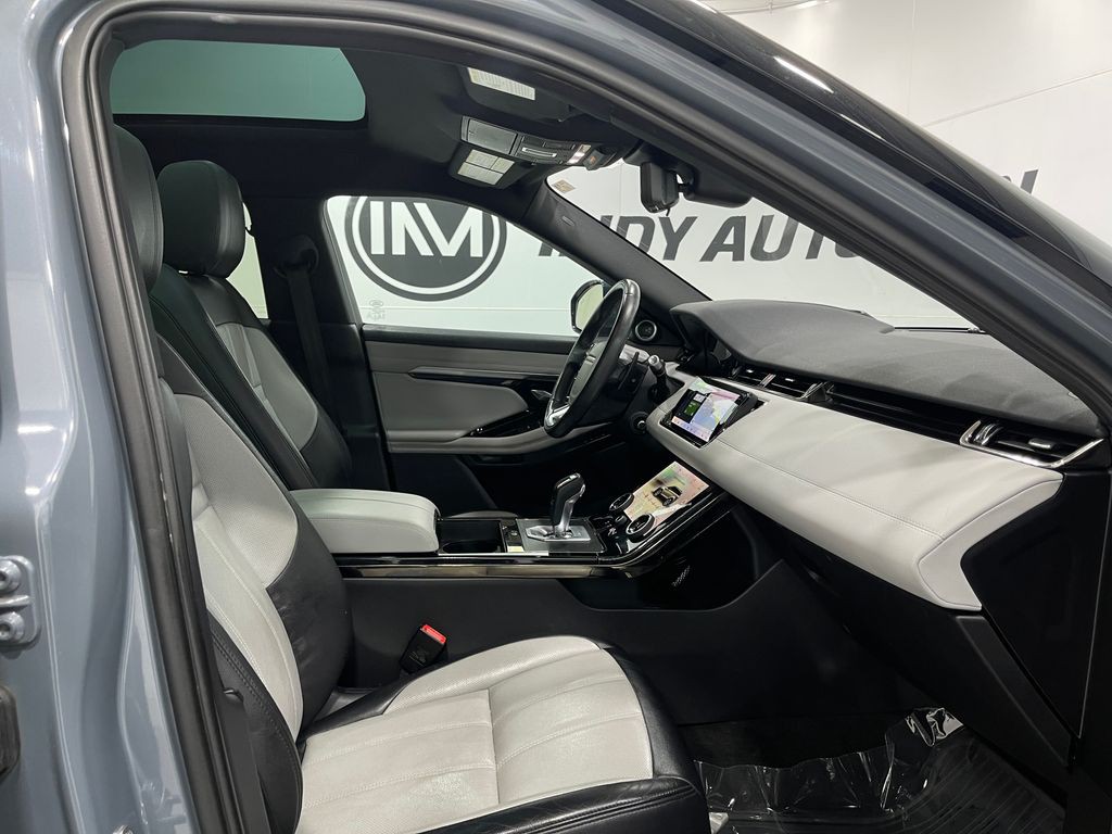 2020 Land Rover Range Rover Evoque Image 31