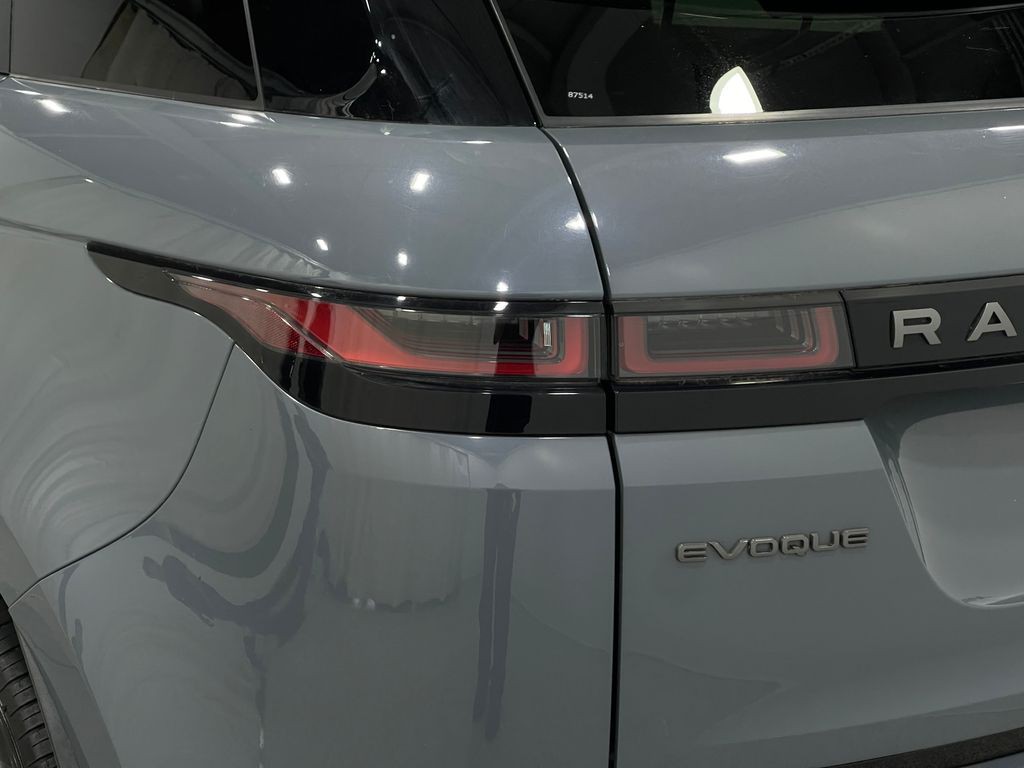 2020 Land Rover Range Rover Evoque Image 33