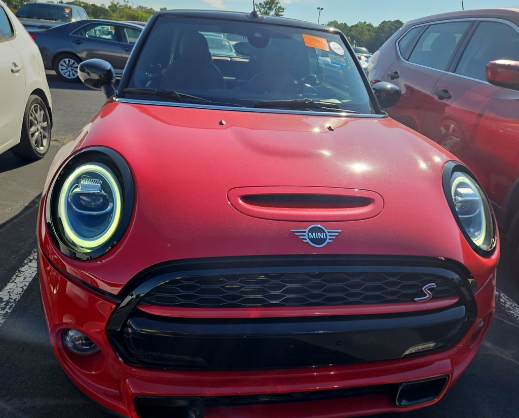 2021 MINI Cooper Image 2