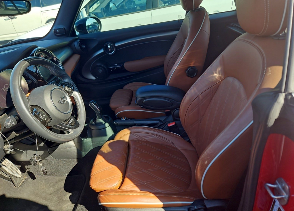 2021 MINI Cooper Image 7