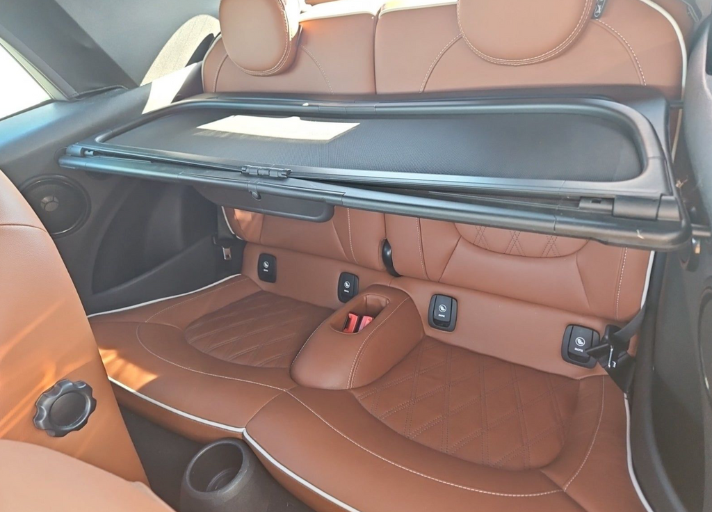 2021 MINI Cooper Image 11