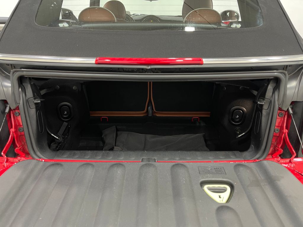 2021 MINI Cooper Image 28