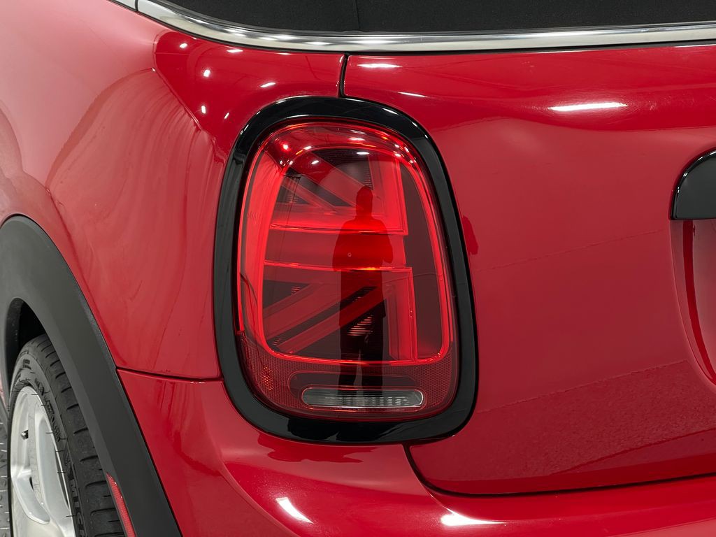 2021 MINI Cooper Image 34