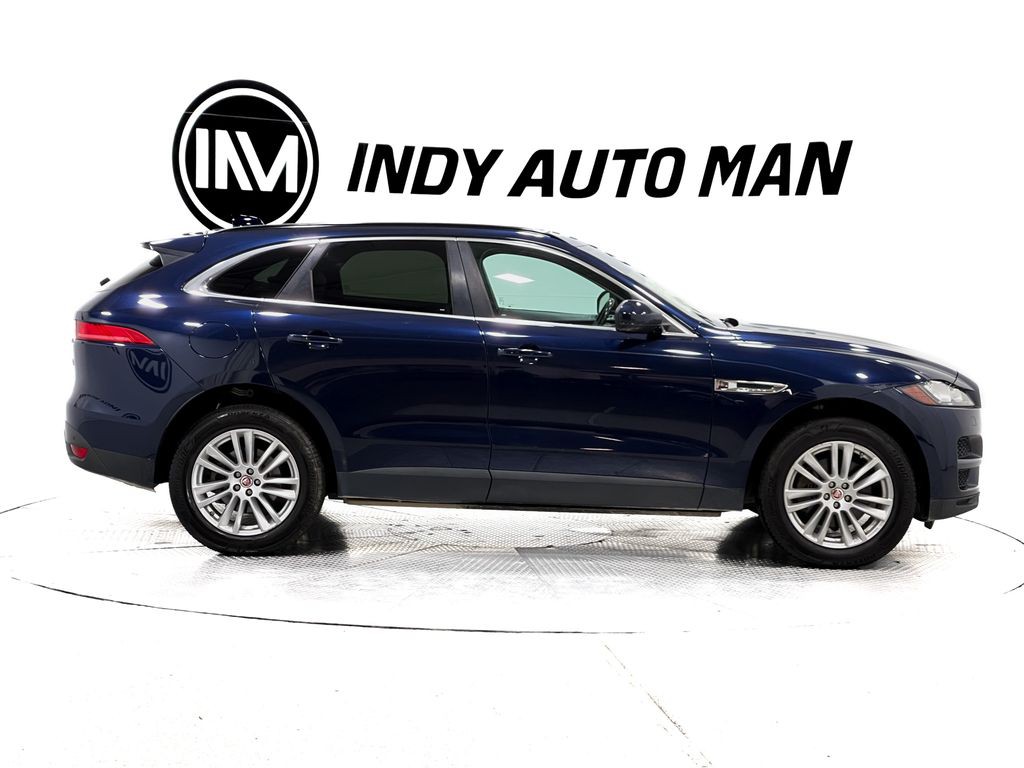 2017 Jaguar F-PACE Image 3