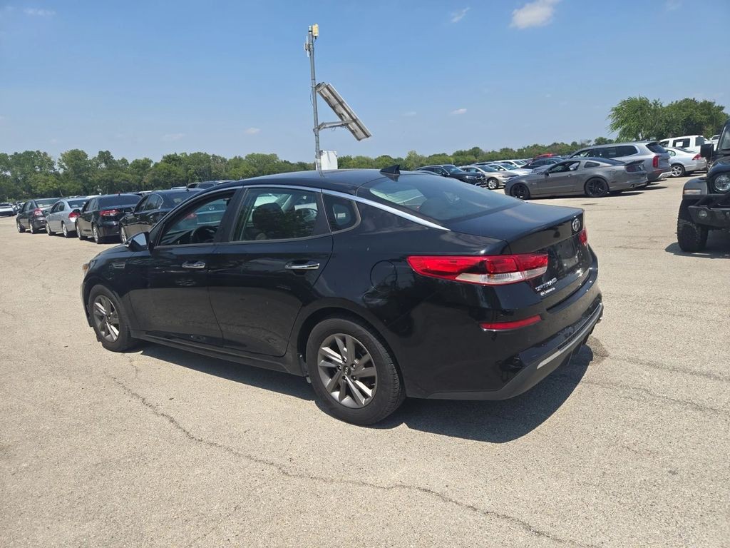 2020 Kia Optima Image 6
