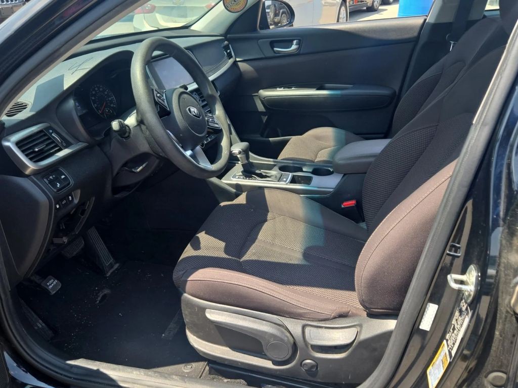 2020 Kia Optima Image 7