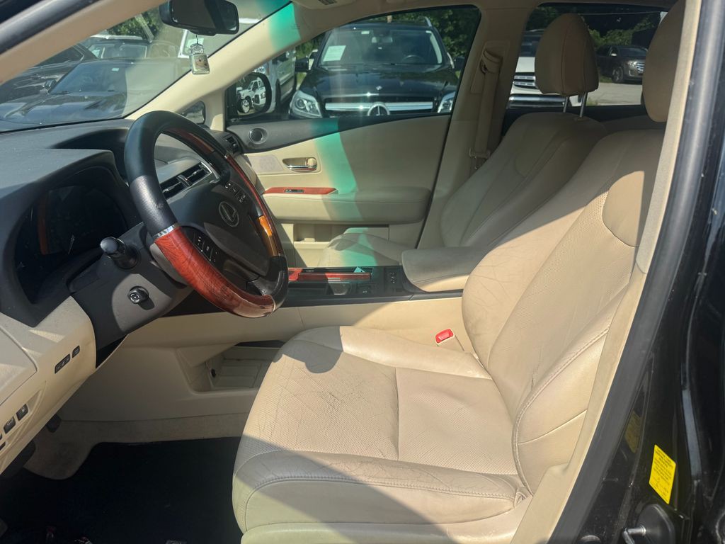2011 Lexus RX Image 7
