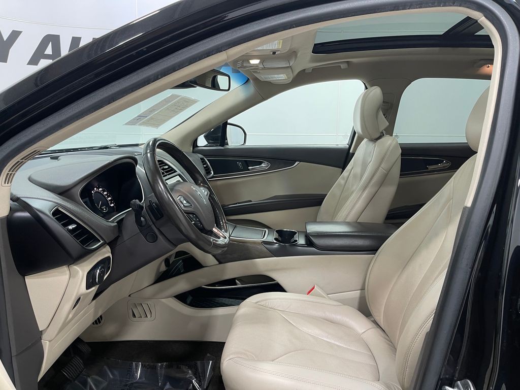 2017 Lincoln MKX Image 14