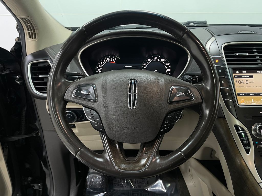 2017 Lincoln MKX Image 23