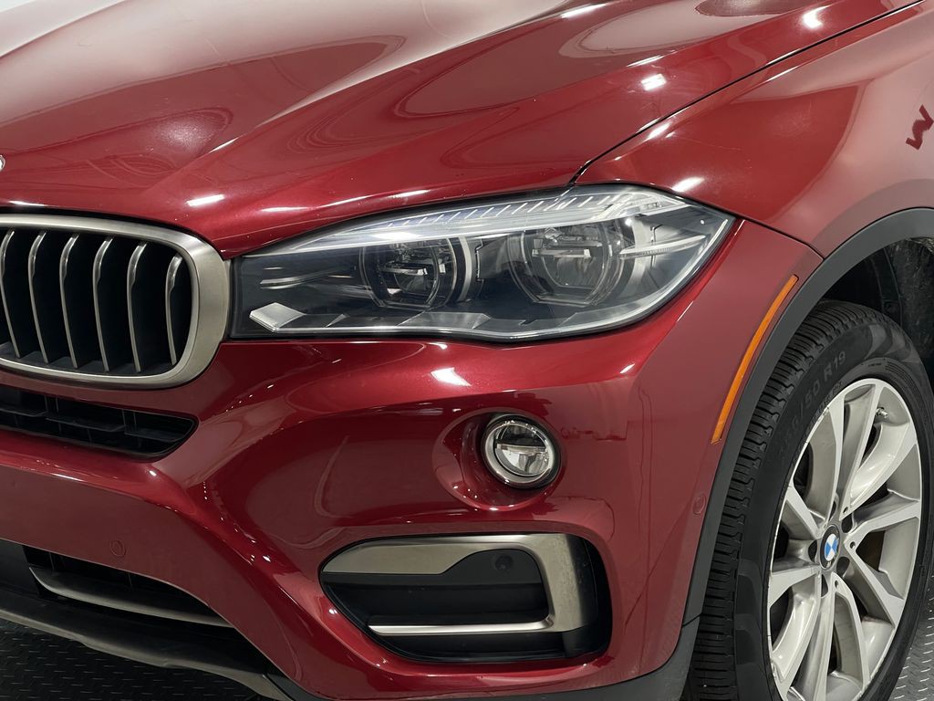 2019 BMW X6 Image 35