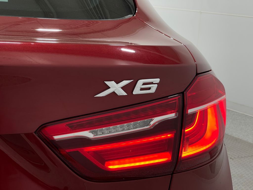 2019 BMW X6 Image 42