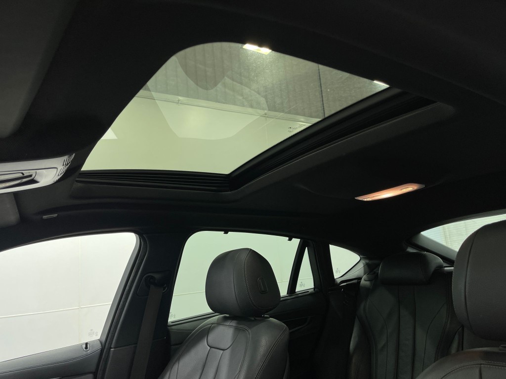 2019 BMW X6 Image 12