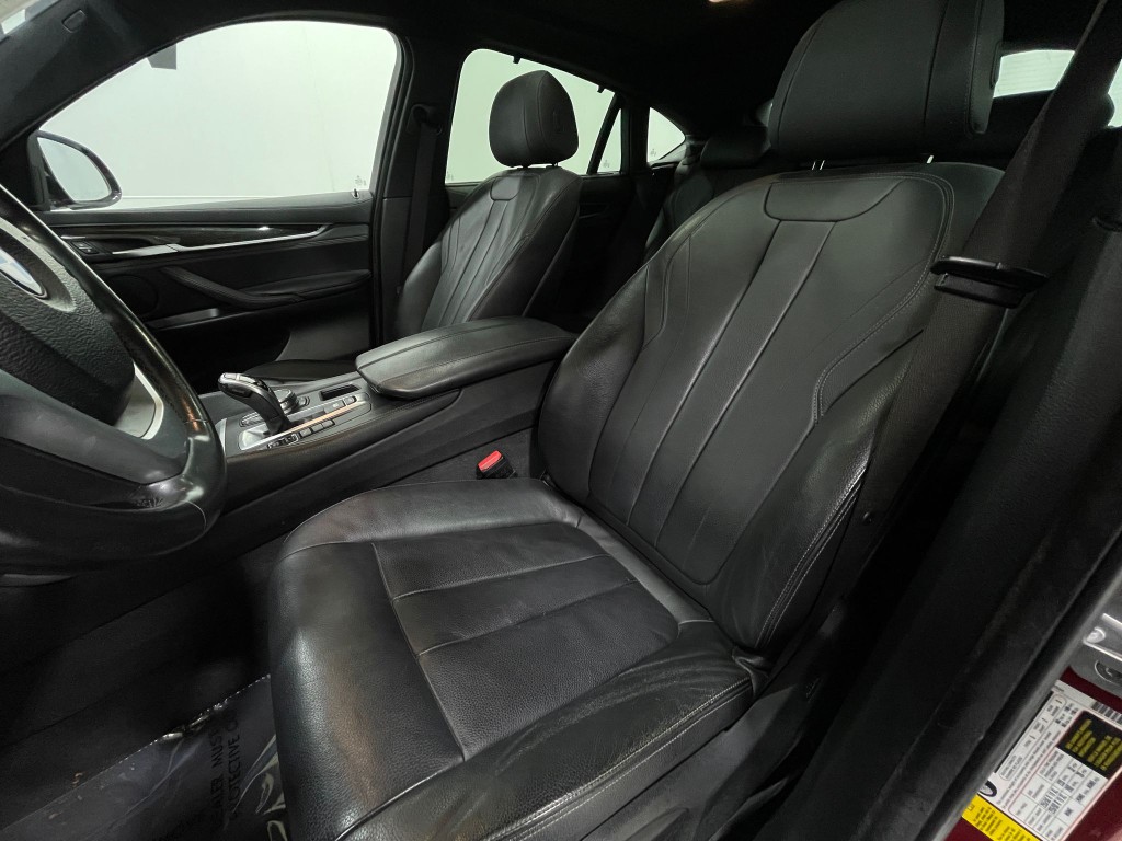 2019 BMW X6 Image 15