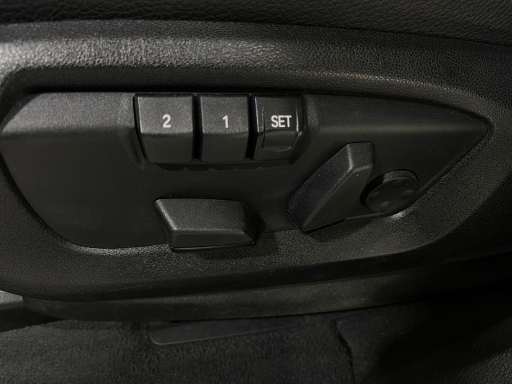 2019 BMW X6 Image 18