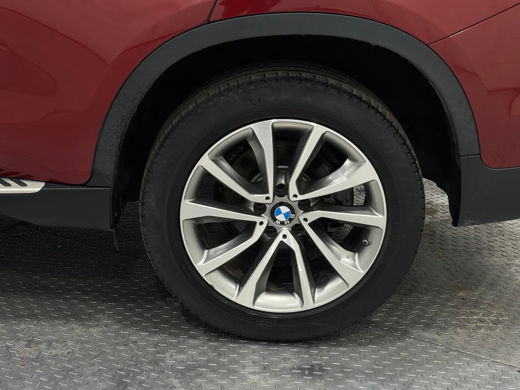 2019 BMW X6 Image 36