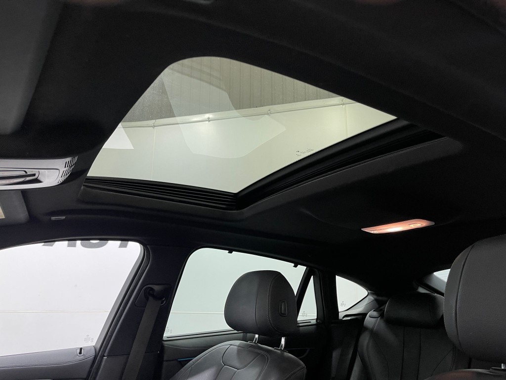 2019 BMW X6 Image 12