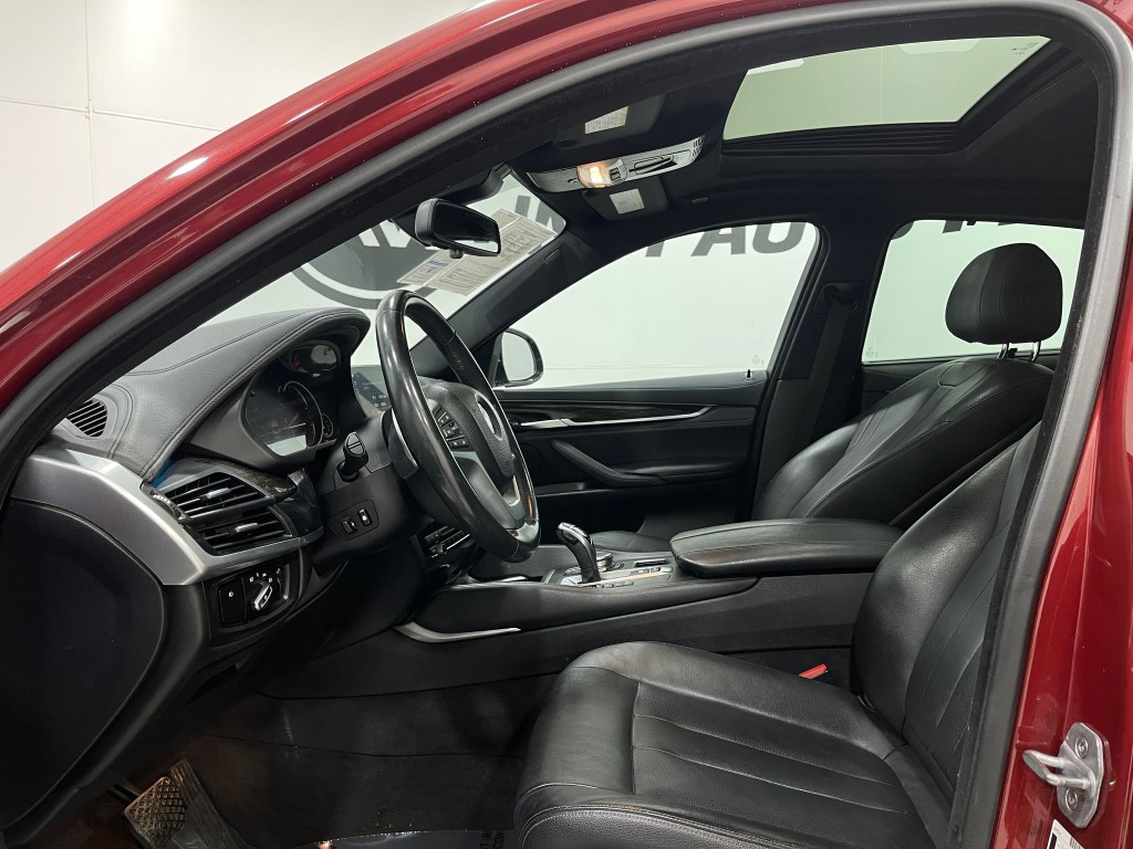 2019 BMW X6 Image 13