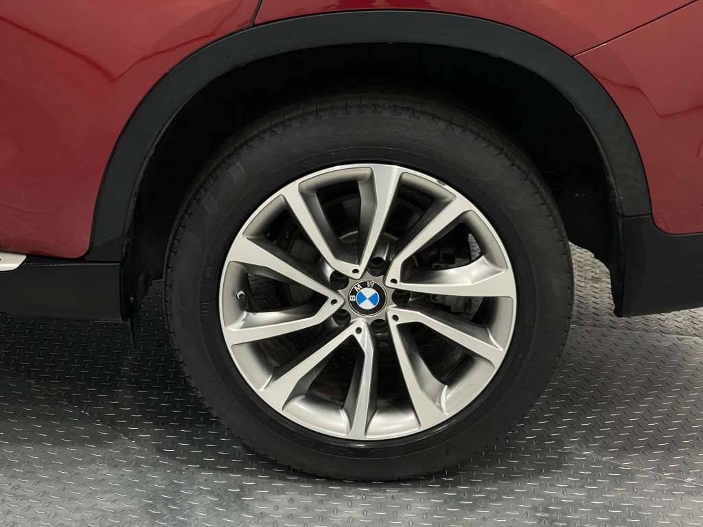 2019 BMW X6 Image 35