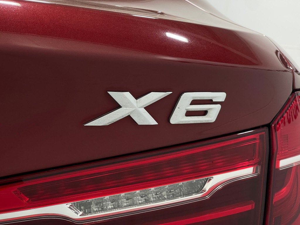 2019 BMW X6 Image 39