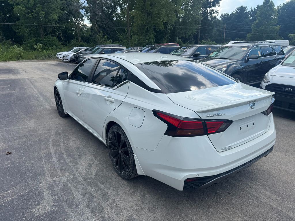 2020 Nissan Altima Image 6