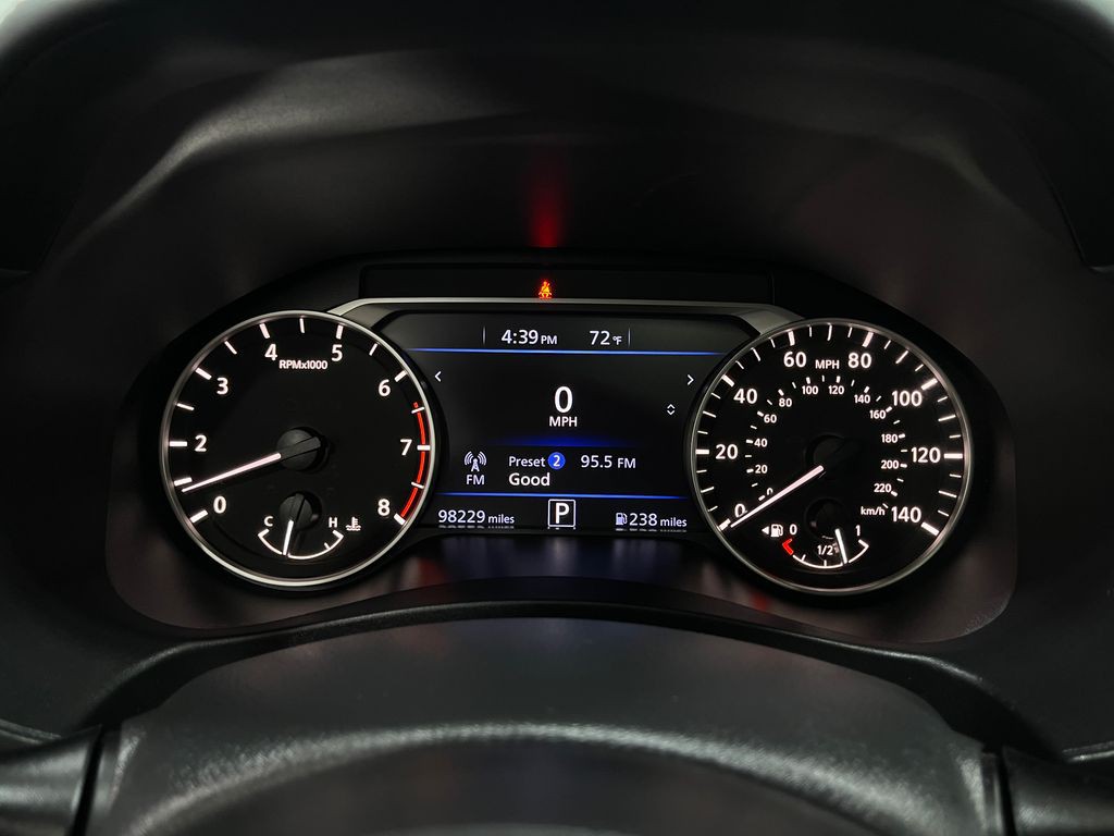 2020 Nissan Altima Image 23