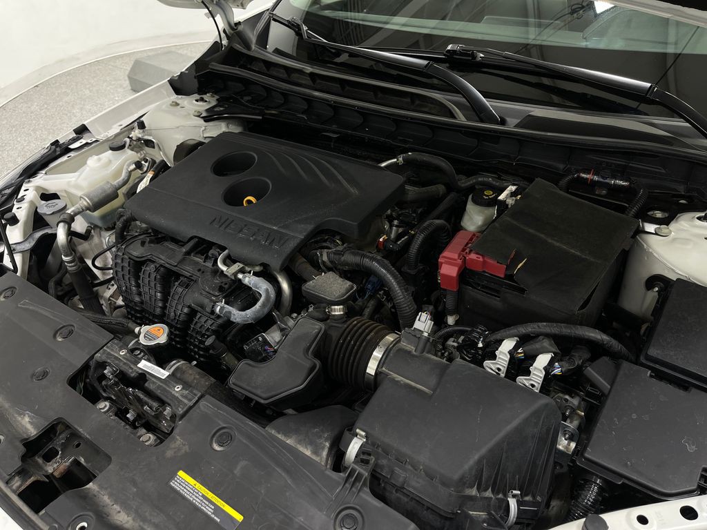 2020 Nissan Altima Image 28