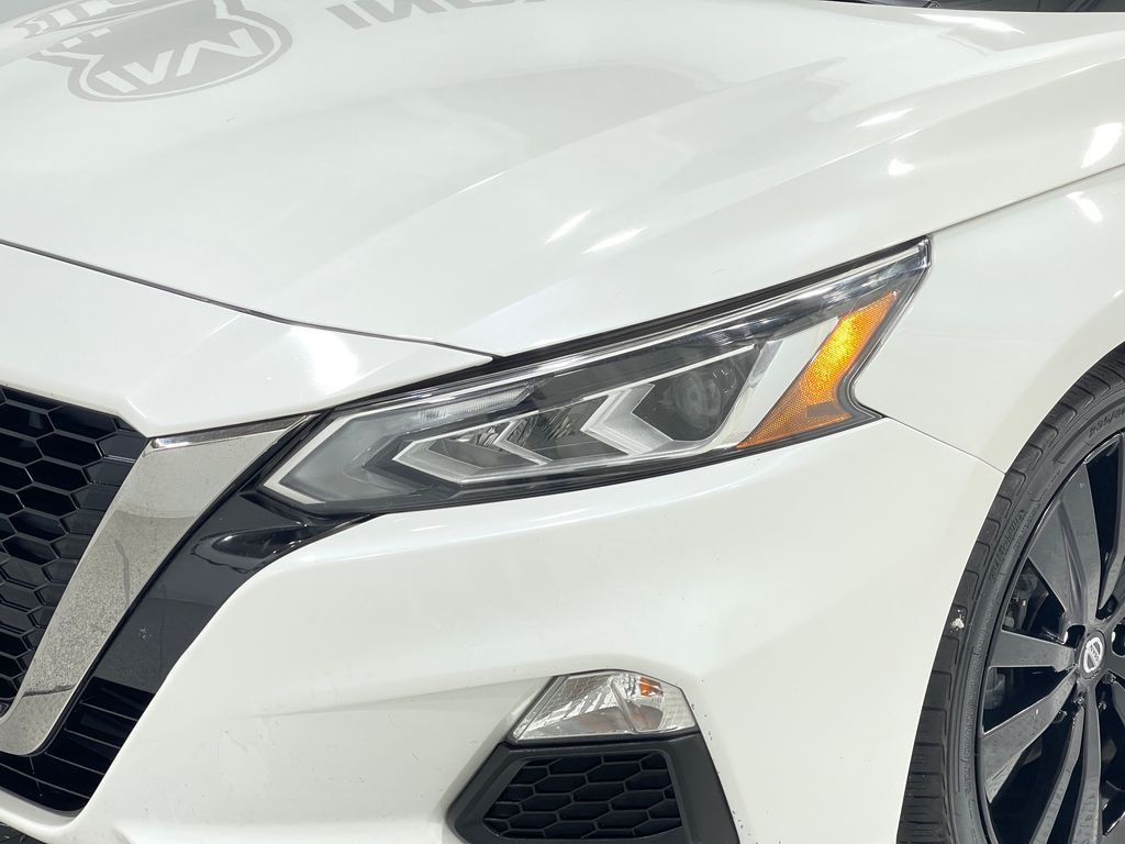2020 Nissan Altima Image 33