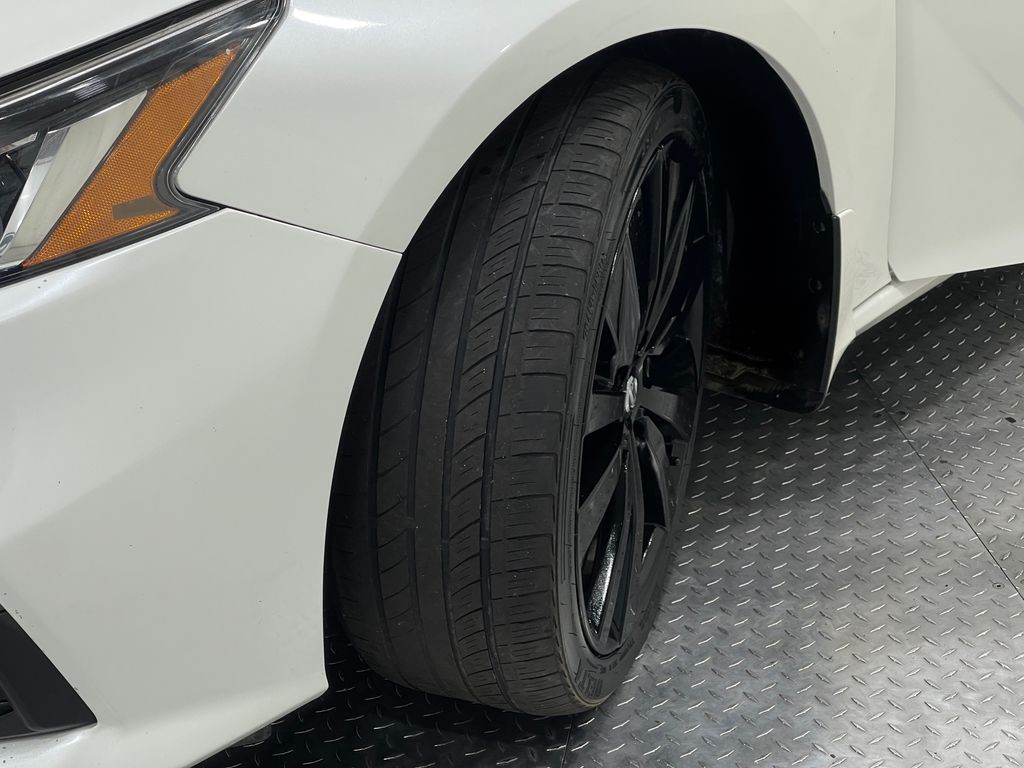 2020 Nissan Altima Image 36