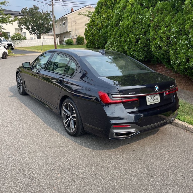 2021 BMW 7 Series Image 8