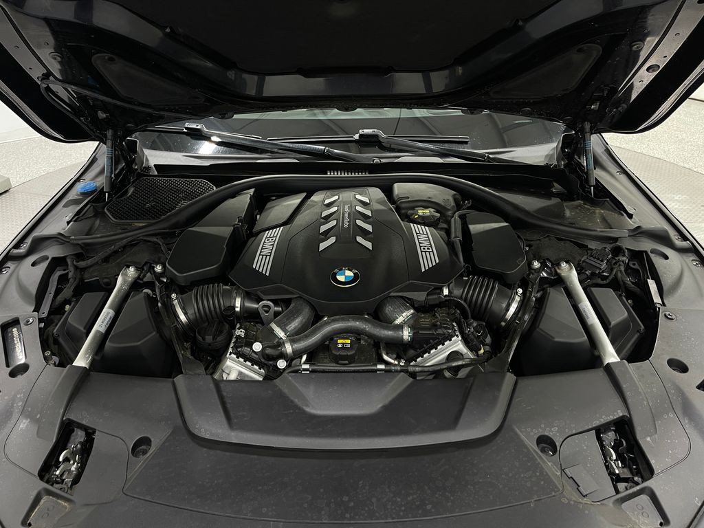 2021 BMW 7 Series Image 27