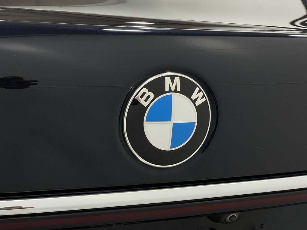 2021 BMW 7 Series Image 39