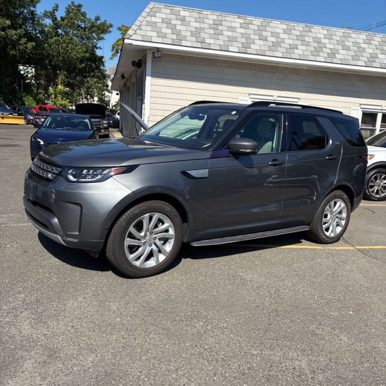2018 Land Rover Discovery Image 4