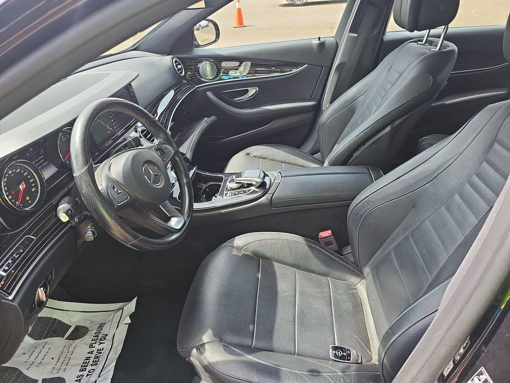 2018 Mercedes-Benz E-Class Image 5