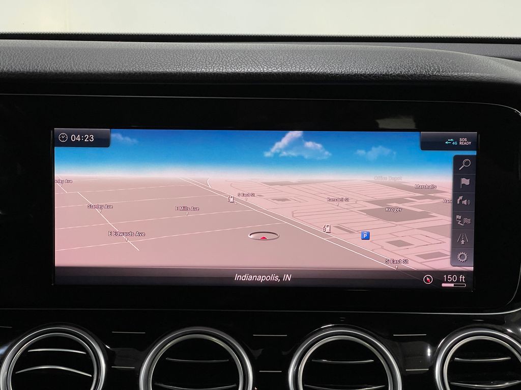 2018 Mercedes-Benz E-Class Image 10