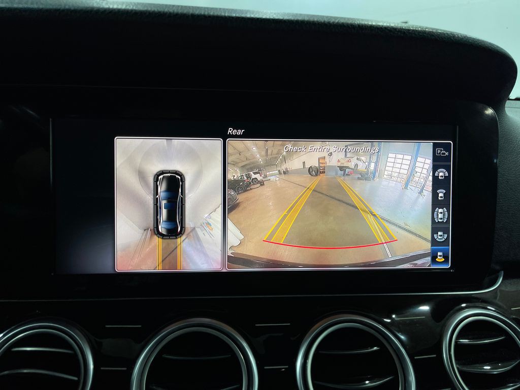 2018 Mercedes-Benz E-Class Image 11