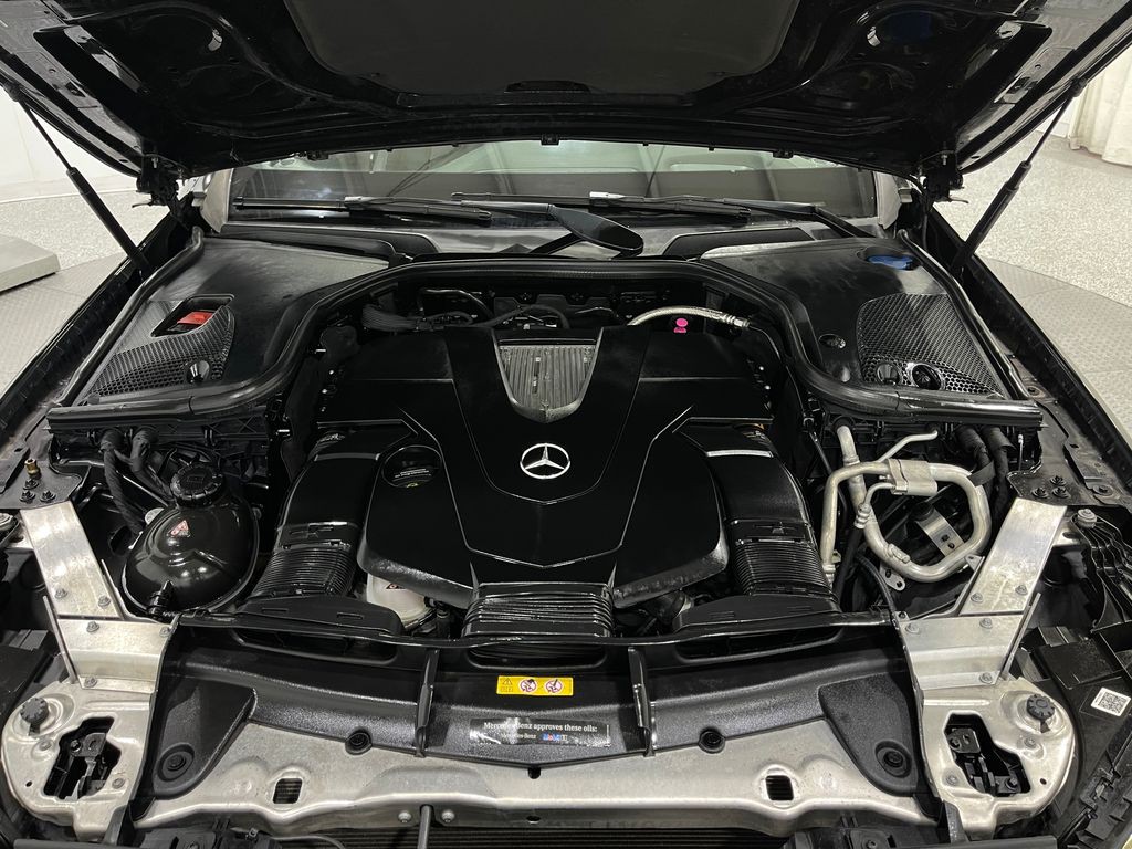 2018 Mercedes-Benz E-Class Image 29