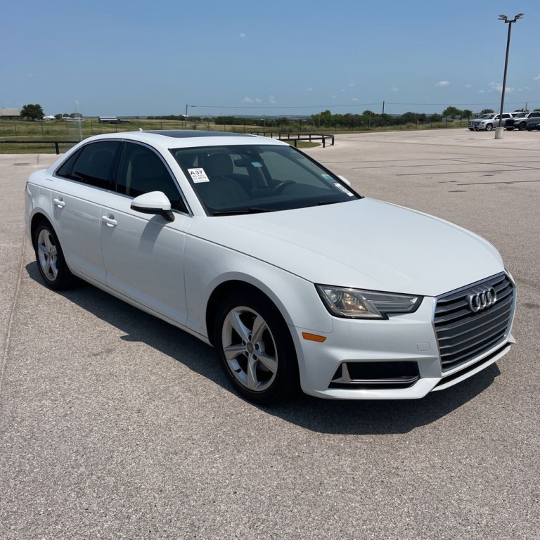 2019 Audi A4 Image 1