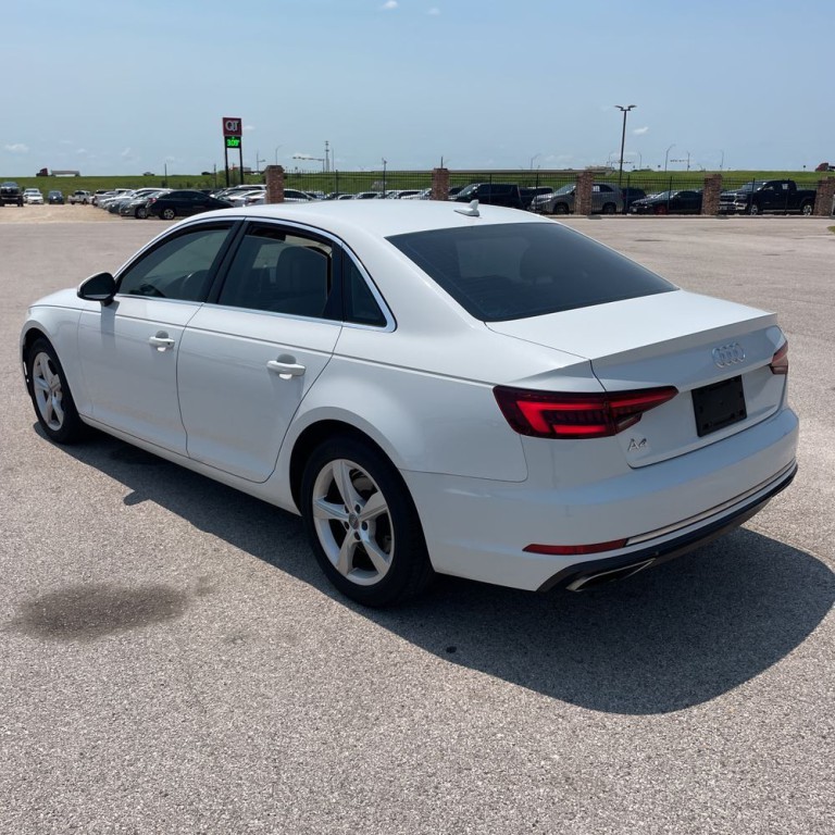 2019 Audi A4 Image 8
