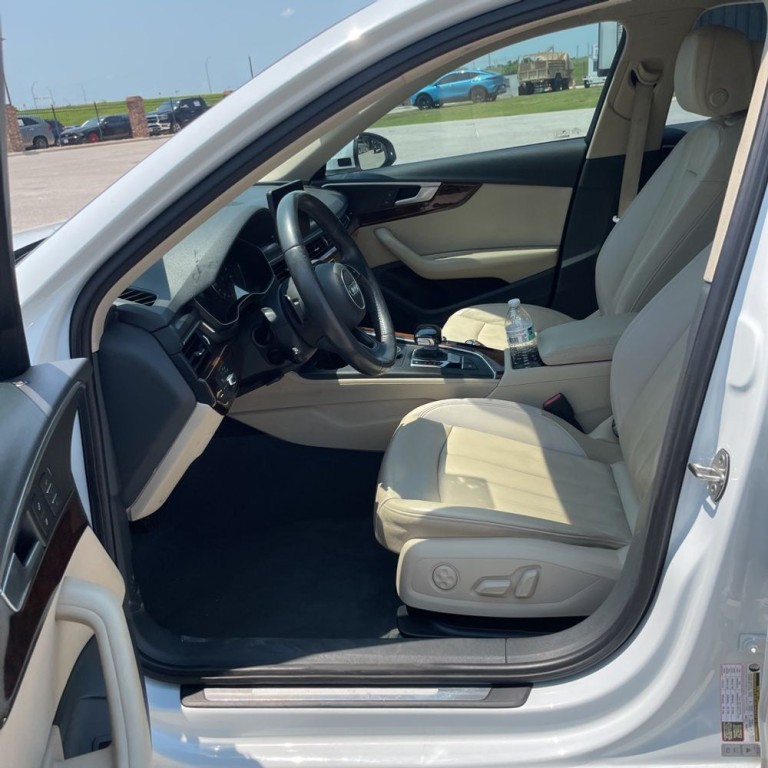 2019 Audi A4 Image 9