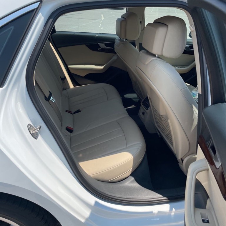 2019 Audi A4 Image 17